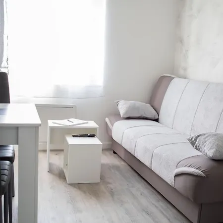 Apartment * Les Aux Etoiles * *